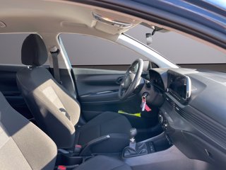 HYUNDAI BAYON PE 1.2MPI XLINE 11