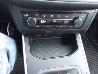 SEAT Arona 1.0 TGI FR