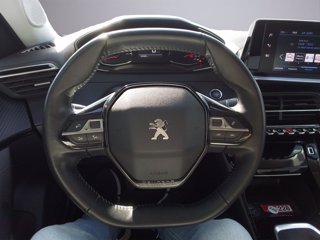 PEUGEOT 2008 PureTech 130 S&S Allure