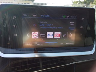 PEUGEOT 2008 PureTech 130 S&S Allure