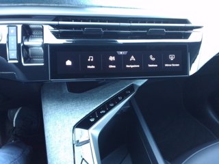 PEUGEOT 3008 Hybrid 145 e-DCS6 Allure