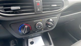 HYUNDAI I10 PE MY25 5P 1.0 MT CONNECTLINE