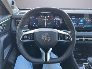MG NUOVA HS PHEV LUXURY