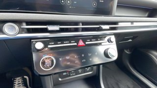 HYUNDAI TUCSON PE 1.6HEV AT 2WD EXELLENCE 17