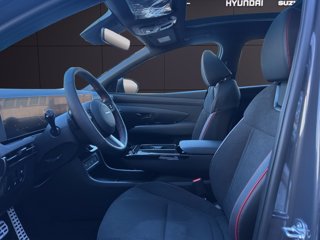 HYUNDAI TUCSON PE 1.6HEV AT 2WD NLINE+DP 9