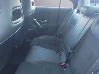 MERCEDES CLA 200 d Automatic AMG Line Premium