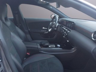 MERCEDES CLA 200 d Automatic AMG Line Premium