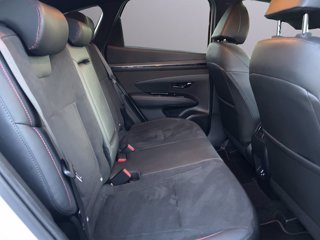 HYUNDAI TUCSON NEW 1.6HEV AT 230 NLINE + HSS 12