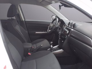 SUZUKI Vitara 1.4 Hybrid Cool