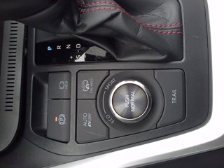 SUZUKI Across 2.5 Plug-in Hybrid E-CVT 4WD Top