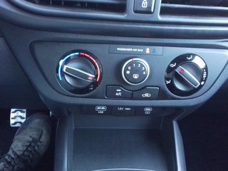 HYUNDAI I10 PE MY25 5P 1.0 TGDI MT NLINE 21