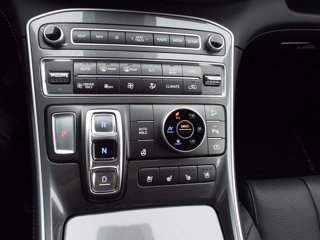 HYUNDAI Santa Fe 1.6 T-GDI HEV 4WD AT 7P XCLASS 22