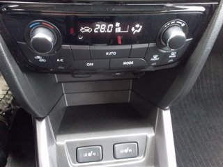 SUZUKI Vitara 1.4 Hybrid Top