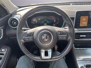 MG Plug-in Hybrid Luxury