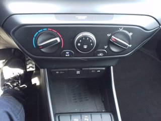 HYUNDAI Bayon 1.0 T-GDI Hybrid 48V iMT XLine + LED
