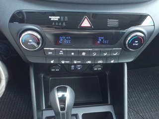 HYUNDAI Tucson 1.7 CRDi DCT Sound Edition 23