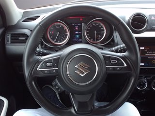 SUZUKI Swift 1.2 Hybrid 4WD AllGrip Top