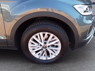 VOLKSWAGEN T-Roc 1.5 TSI ACT DSG Life 8